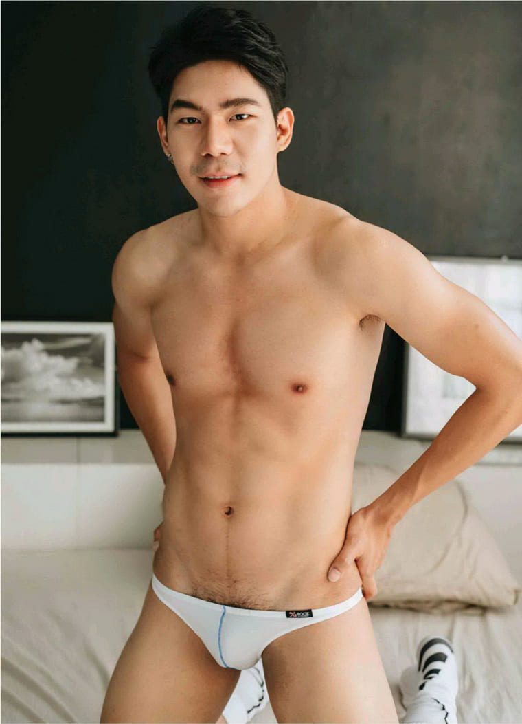 亚洲Gay