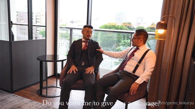 Uncle in formal attire without a suit - Wanke Video