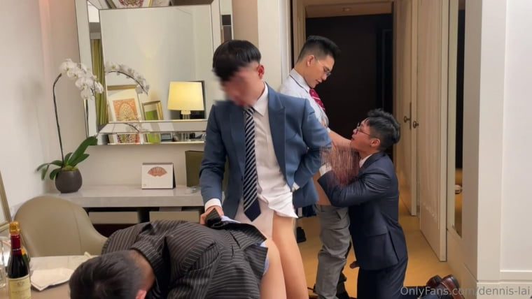 DENNIS A husband in a suit spends the weekend with friends - Wanke Video