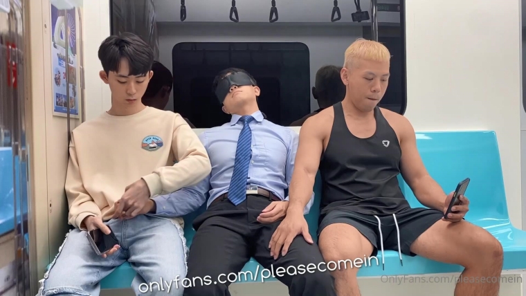 รถไฟใต้ดินโค้ชฟิตเนสที่ไม่มีร่ม - วิดีโอ Wanke